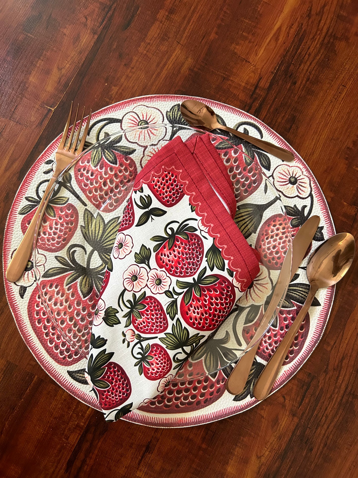 Vintage style Strawberries placemats