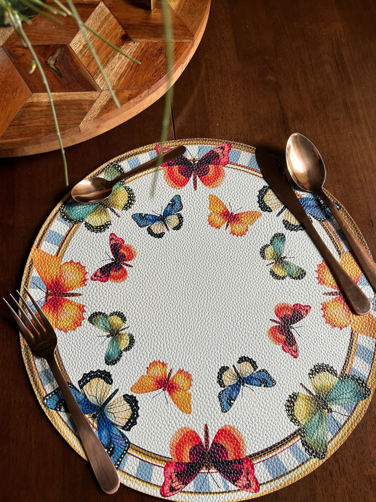 Corona de Mariposas